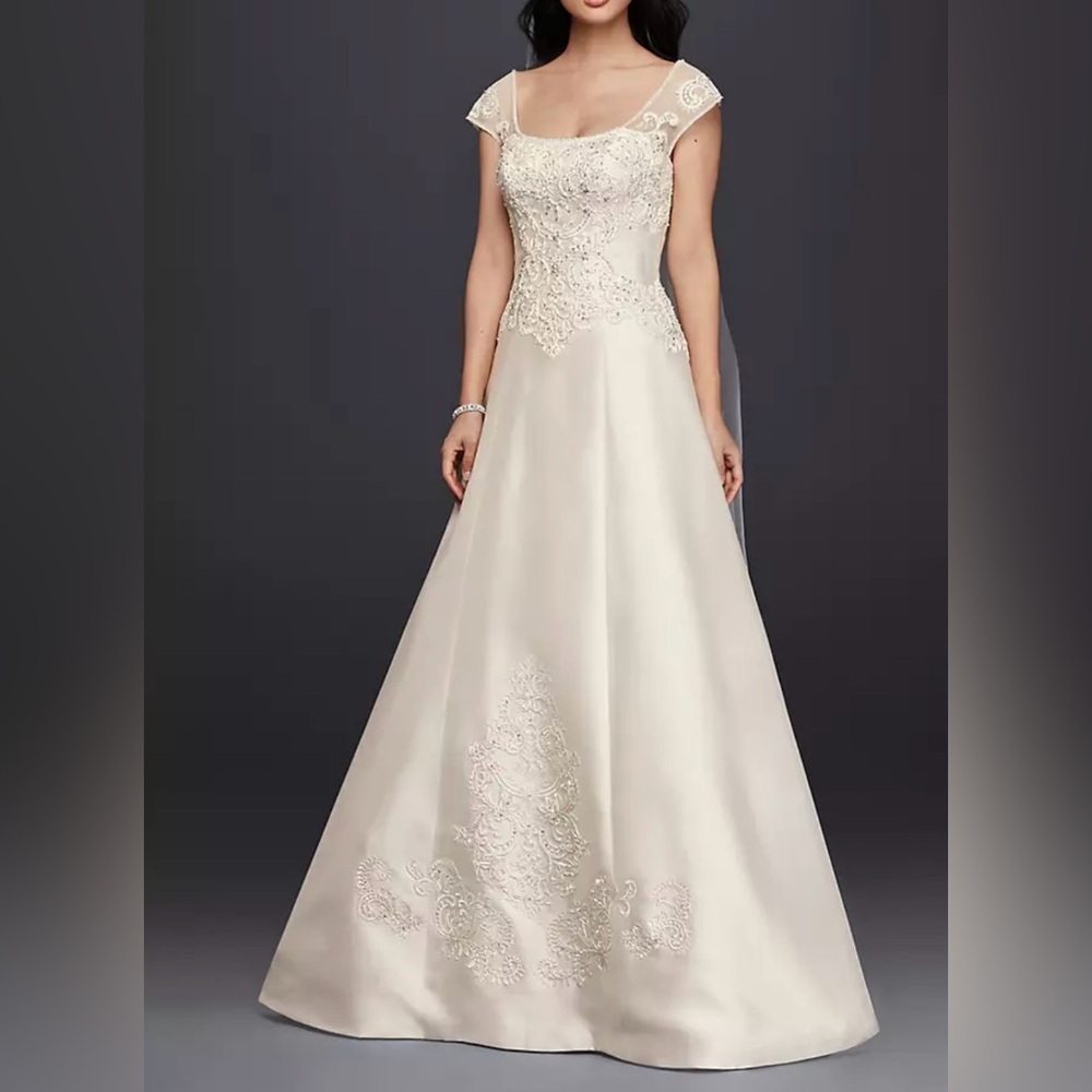 David’s Jewel collection satin cap sleeve wedding dress sz 12